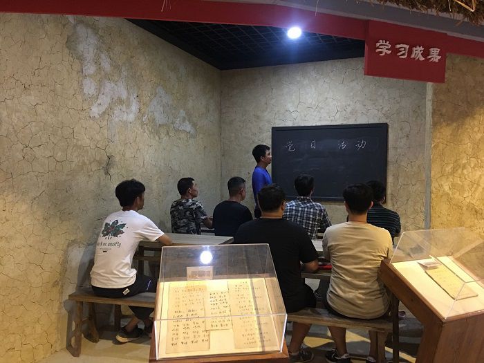互换互动环节。 农丰华 摄.jpg