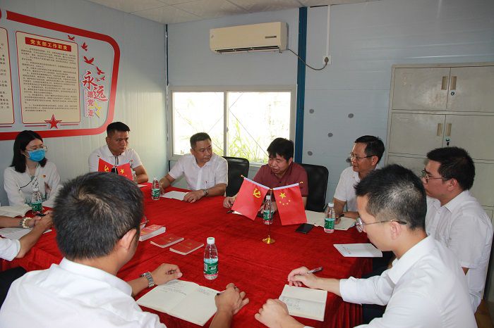 会议现场。邓灿滨 摄.JPG