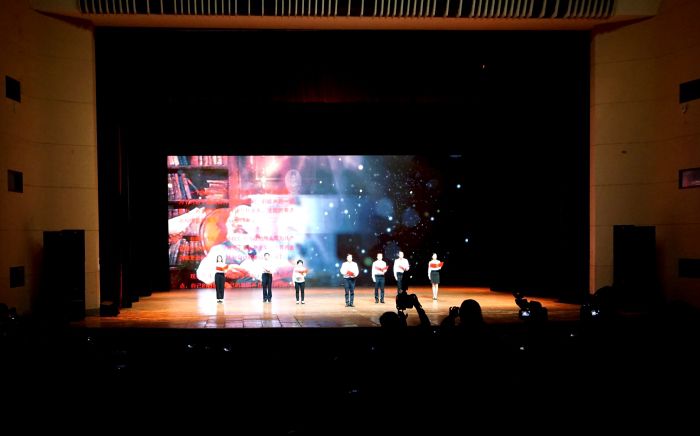 59朗诵表演。谢微旋 摄.jpg