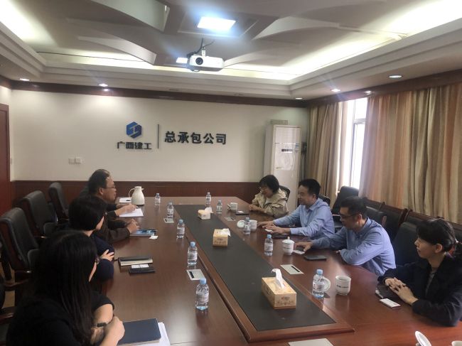座谈会现场.jpg