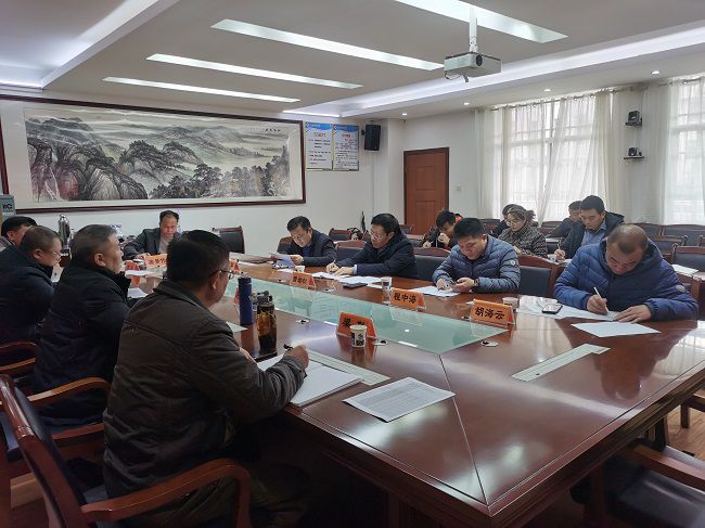 会议现场；乒 摄（建图）.jpg