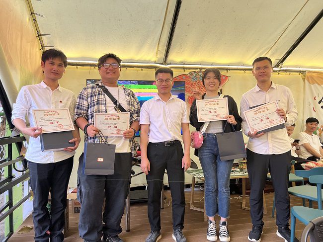 马里奥赛车颁奖现场。杨钰 摄.jpg